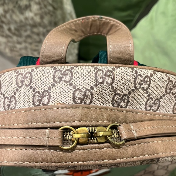 Inspo Gucci GG backpack. Like new condition. Current style. Red and green stripe - Picture 5 of 7